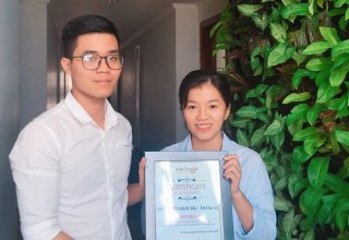 Nhân viên xuất sắc tháng 11 - Lê Thị Thúy Vân - Ông Ích Khiêm