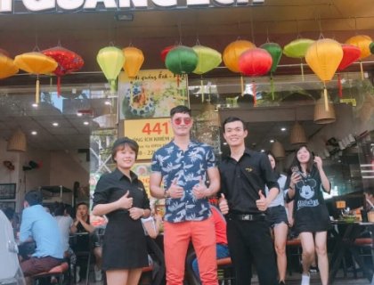 Diễn viên Huy Khánh