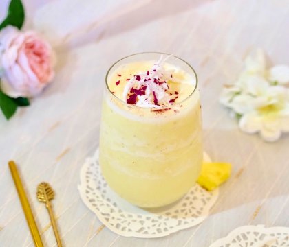 Sinh tố dừa dứa